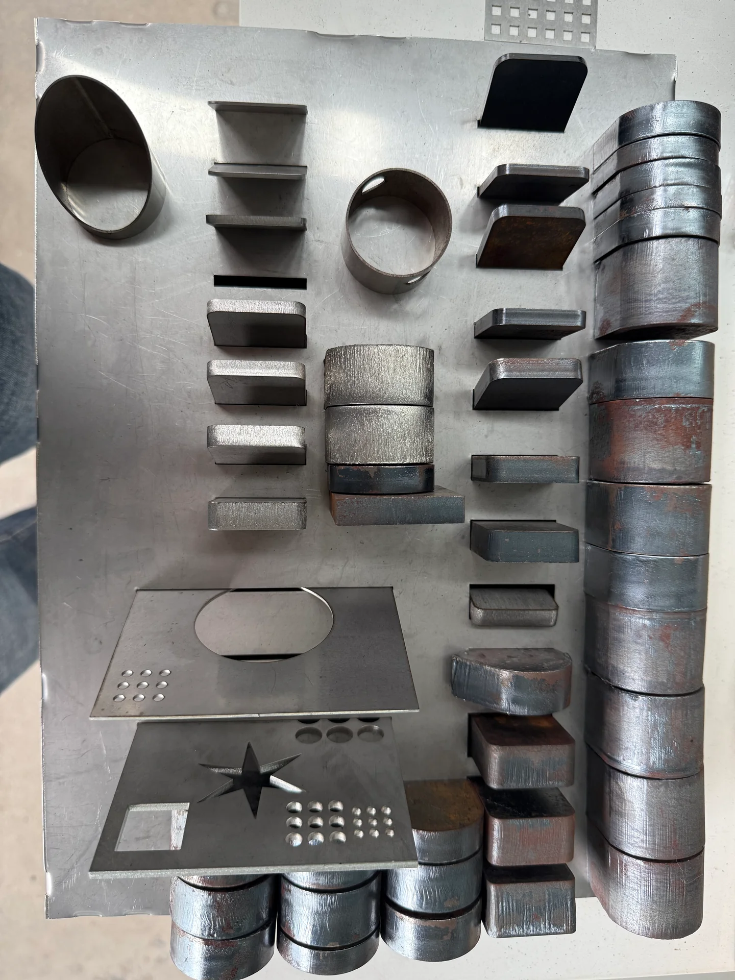 Cut metal edges and profiles